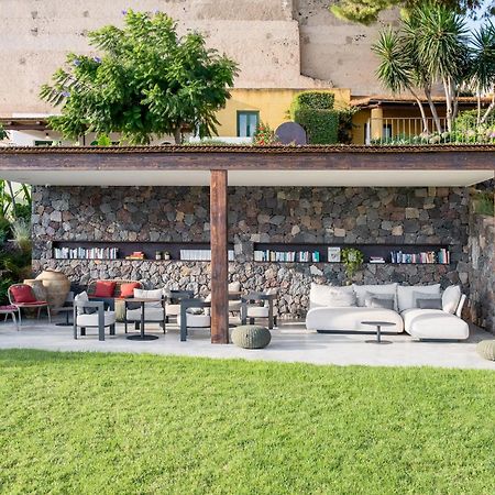 Hotel Ravesi Malfa  Exteriör bild
