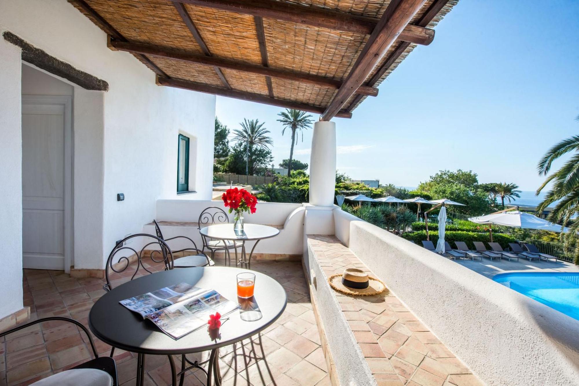 Hotel Ravesi Malfa  Rum bild